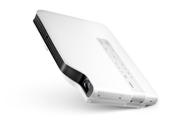 Casio_Projector_diagional2.jpg