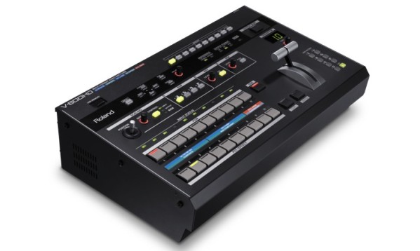 Roland V-800HD