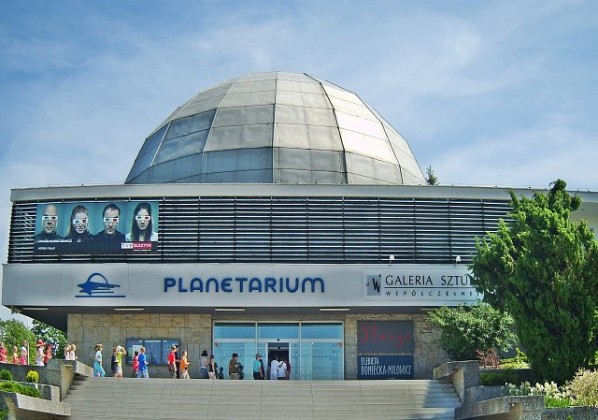 olsztyn_planetarium.jpg